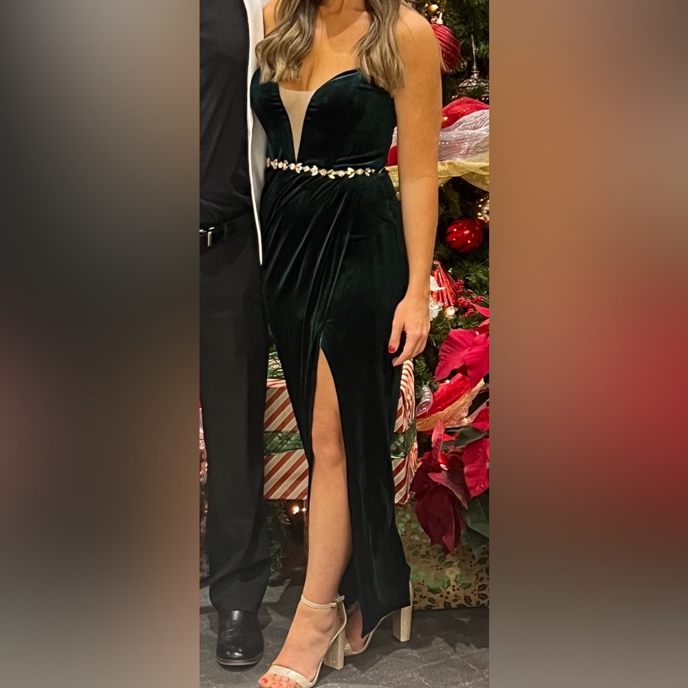 LuLu’s Green Velvet Strapless Formal Gown Dress